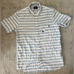Oakley Regular Fit Button Down